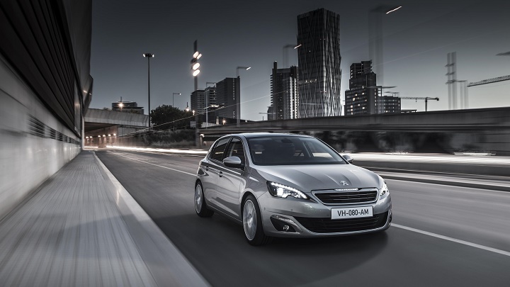 Peugeot 308 frontal