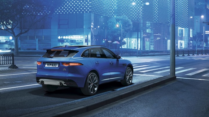 Jaguar F-Pace 2