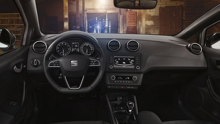 SEAT Ibiza Cupra 2016 interior