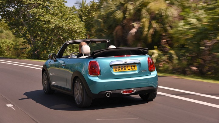 MINI Cabrio 2016 19