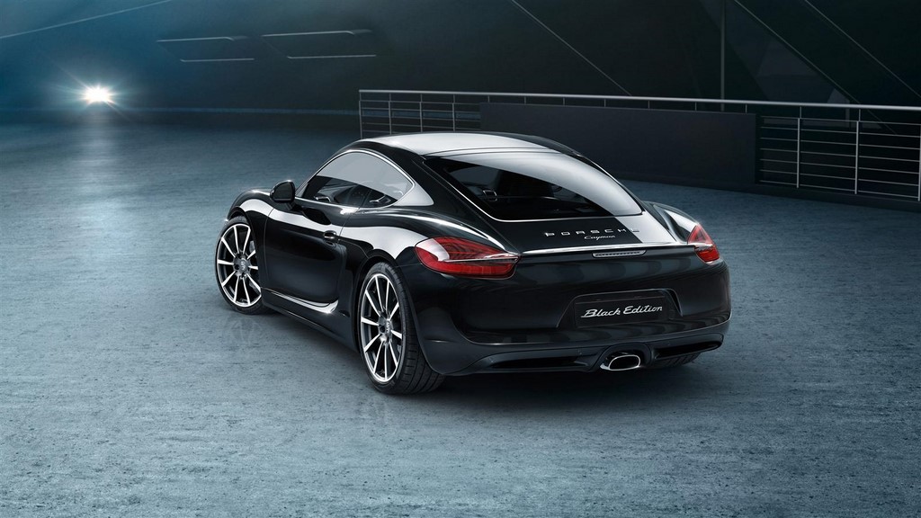 Porsche Cayman Black Edition 8