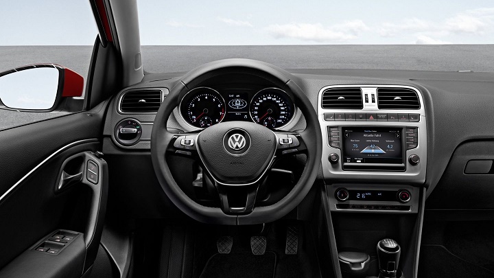 Volkswagen Polo interior