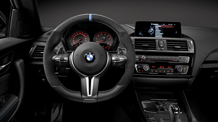 M4 Coupe interior