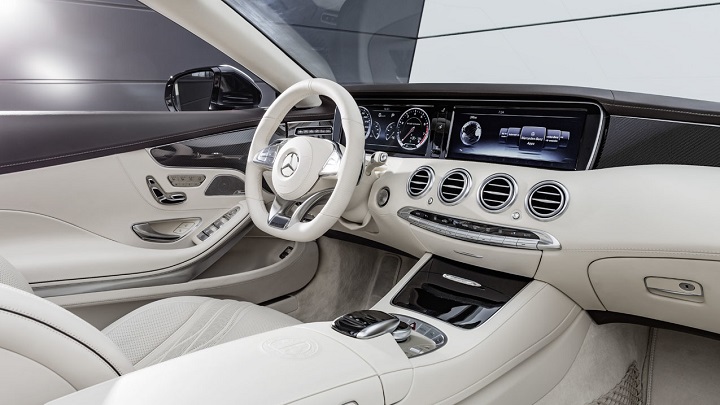 Mercedes-AMG S 65 Cabrio interior