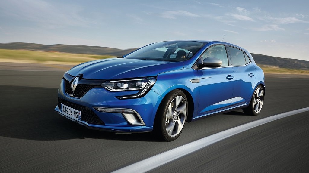 Renault Megane 2016 frontal tres cuartos