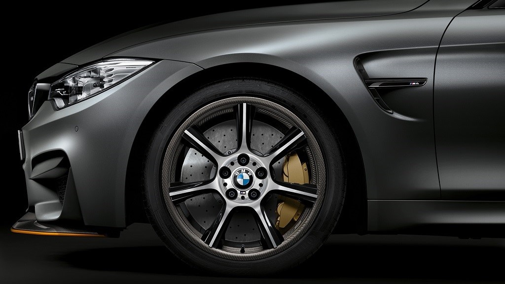 BMW M4 GTS llantas carbono 1