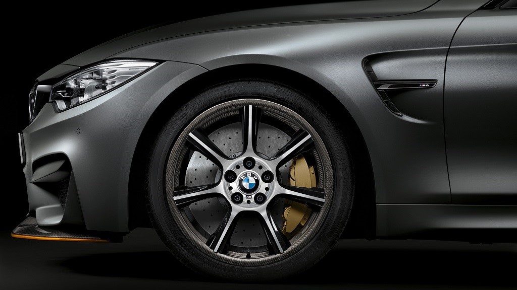 BMW M4 GTS llantas carbono 1