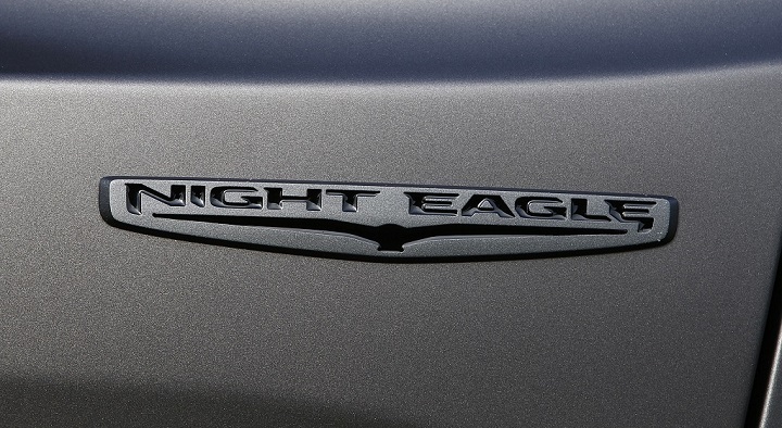 Jeep Renegade Night Eagle logo