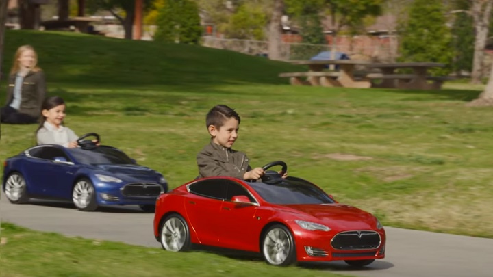 Tesla Model S Kids