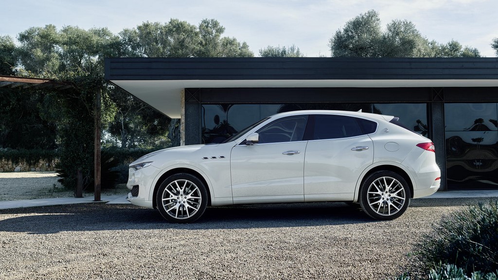 Maserati Levante 2