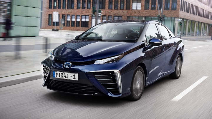 Toyota Mirai frontal tres cuartos