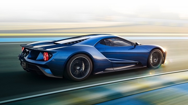 Ford GT azul