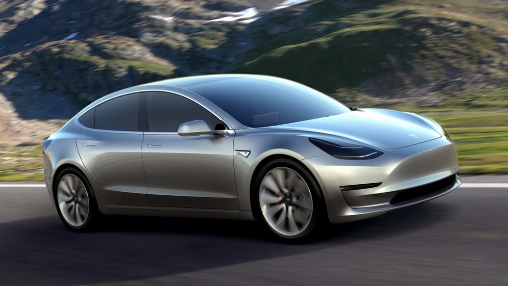 Tesla Model 3 4