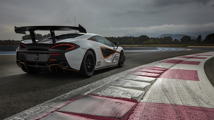 McLaren 570S Sprint 4