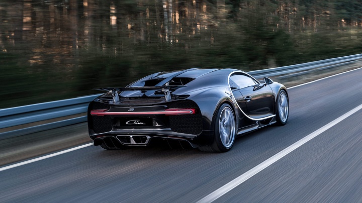 Bugatti Chiron 2