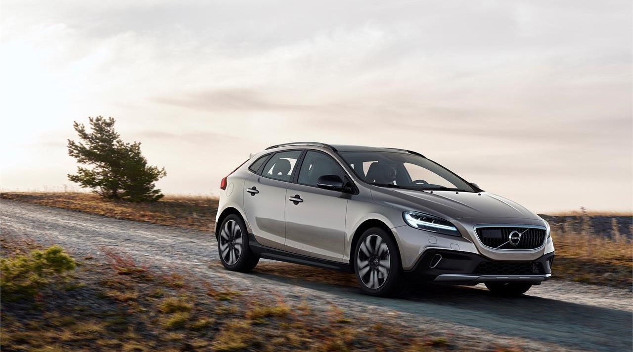 Volvo V40 y V40 Cross Country 19