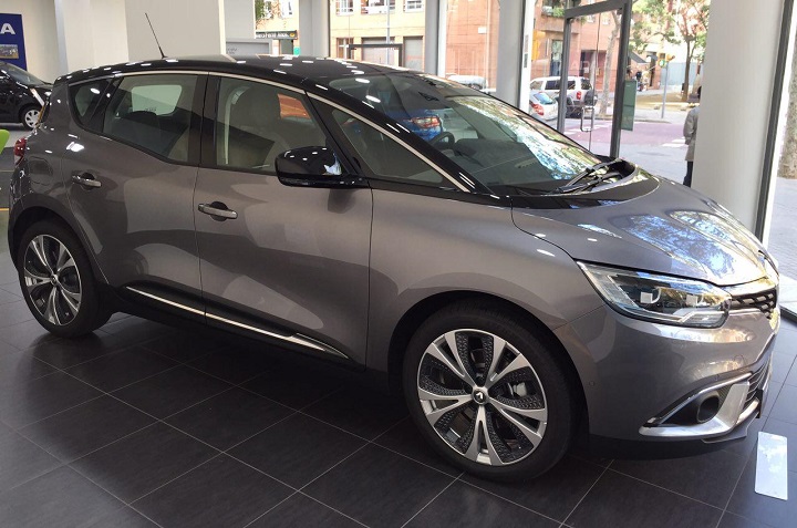 renault-scenic-2016-1