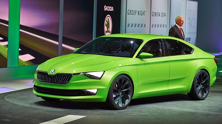 skoda-superb-hybrid-concept