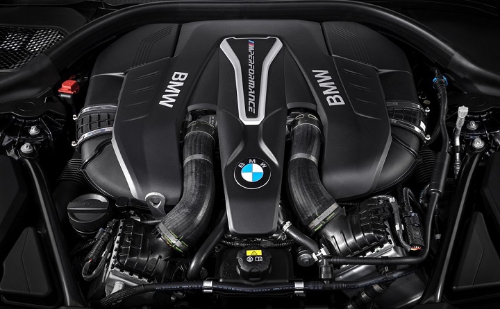 BMW-M550i-xDrive motor