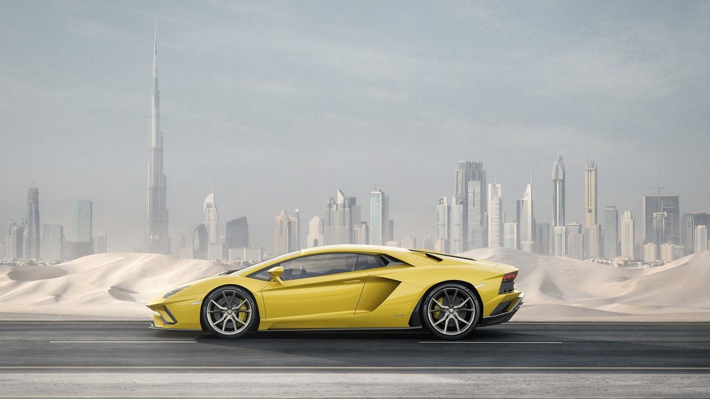 Lamborghini-Aventador-S lateral