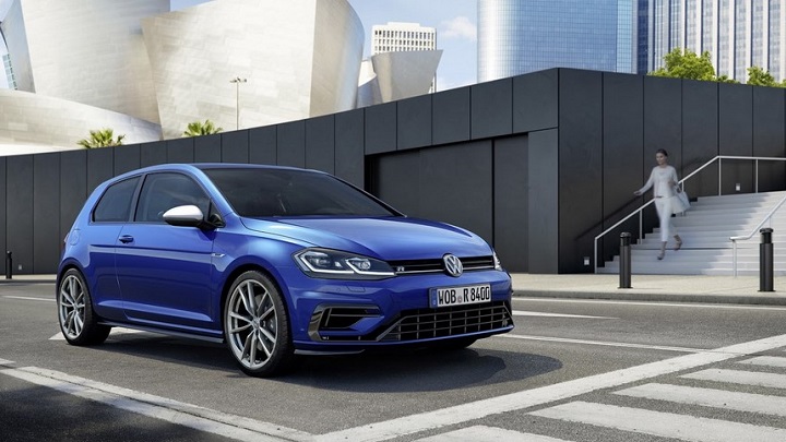 Volkswagen-Golf-R-2017