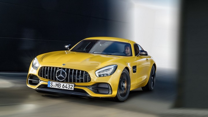 Mercedes-AMG-GT-2017 frontal