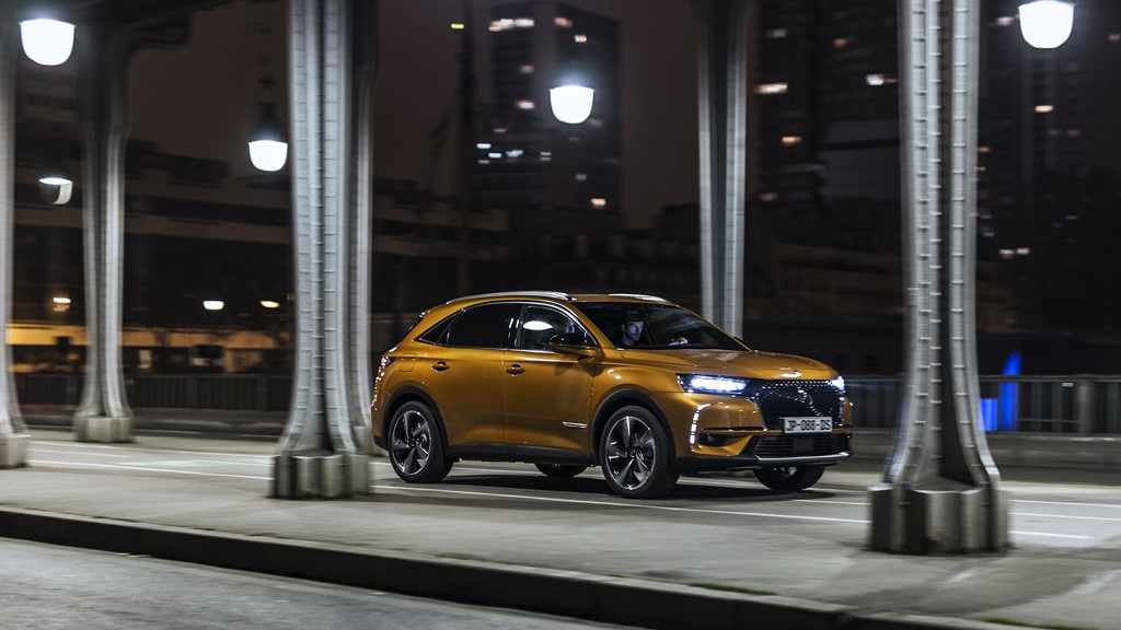 DS-7-CROSSBACK