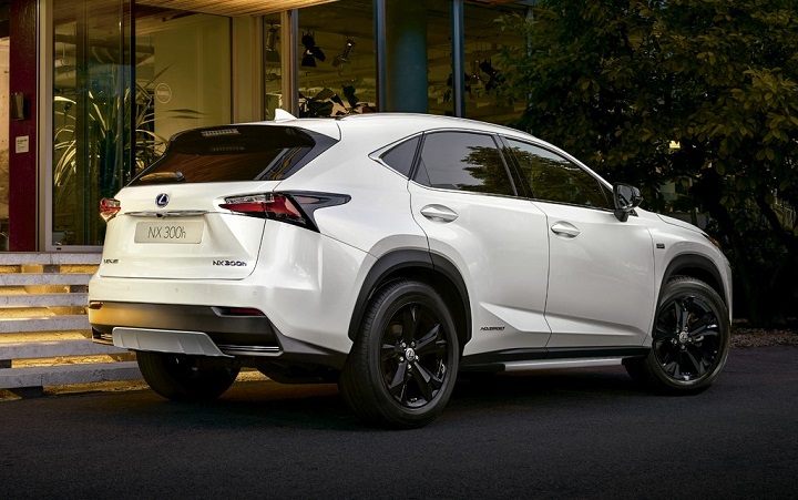 Lexus-NX-300h