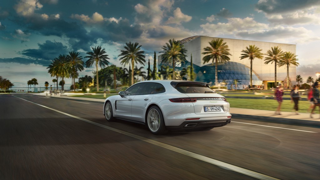 Porsche-Panamera-Sport-Turismo