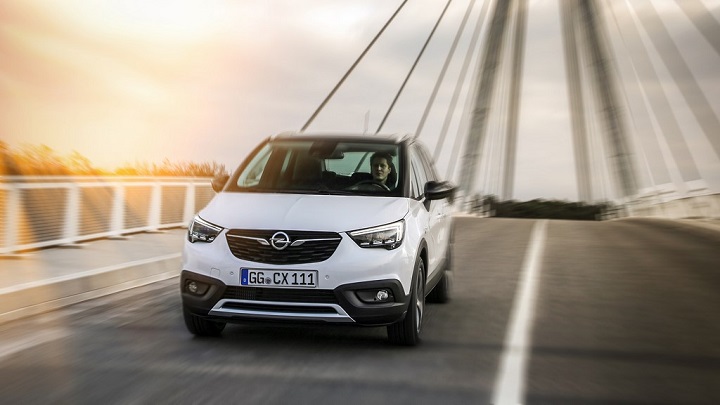 Opel-Crossland-X-frontal