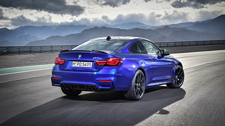 BMW M4 CS