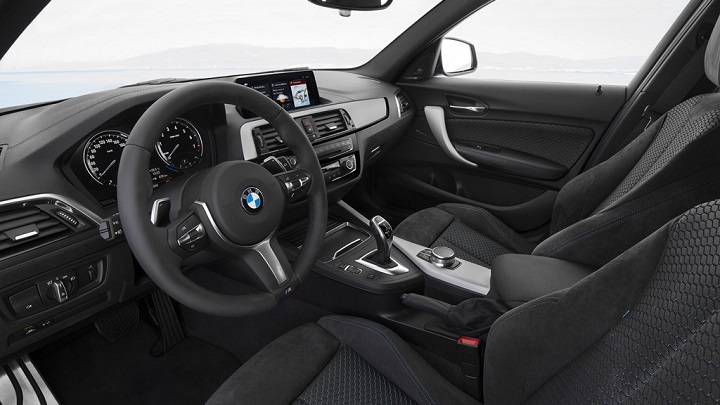 BMW-Serie-1-2017-interior