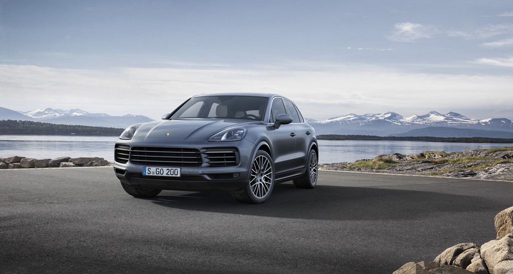 Porsche-Cayenne-2018