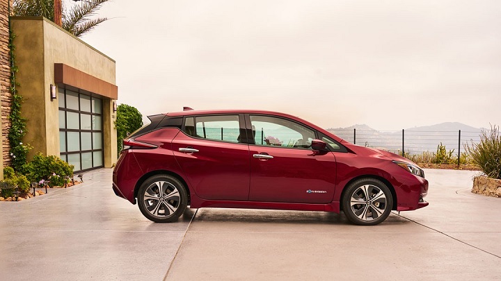 Nissan-LEAF-2018