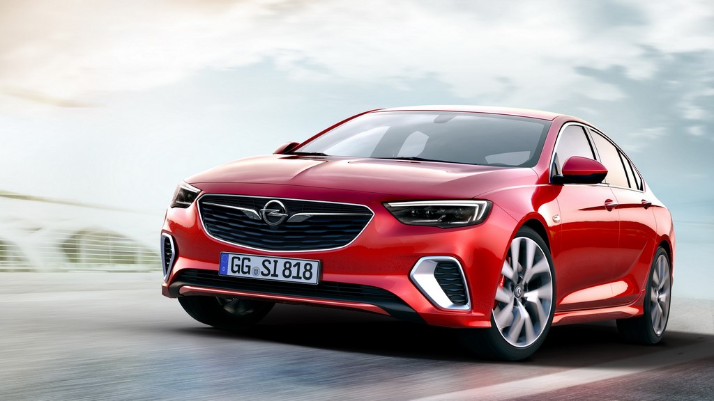 Opel-Insignia-Grand-Sport-GSi