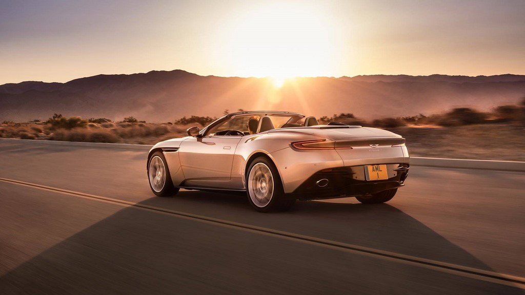 Aston-Martin-DB11-Volante