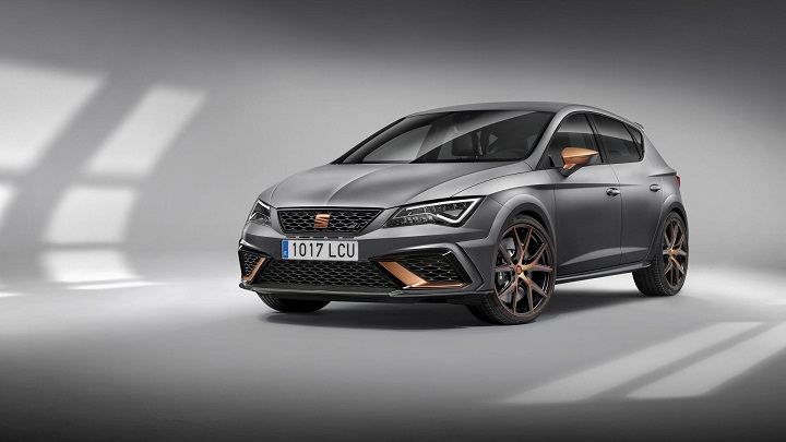 SEAT-Leon-Cupra-R-2018