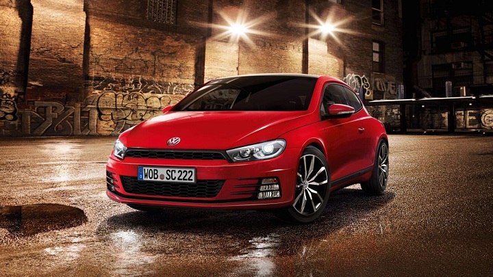 Volkswagen-Scirocco-rojo