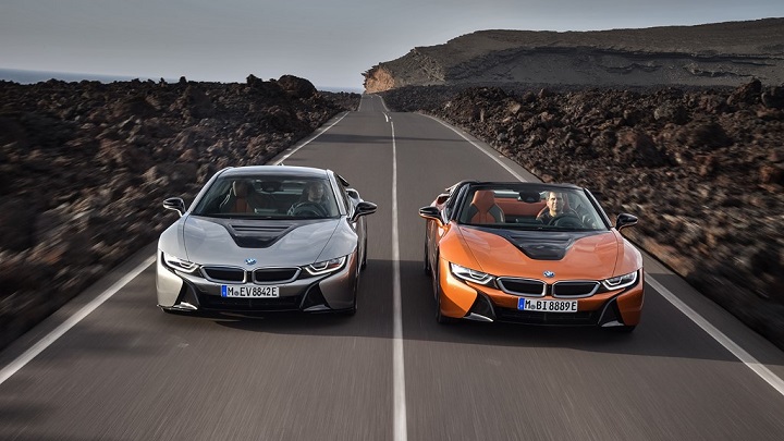 BMW-i8-Coupe-y-BMW-i8-Roadster-2018