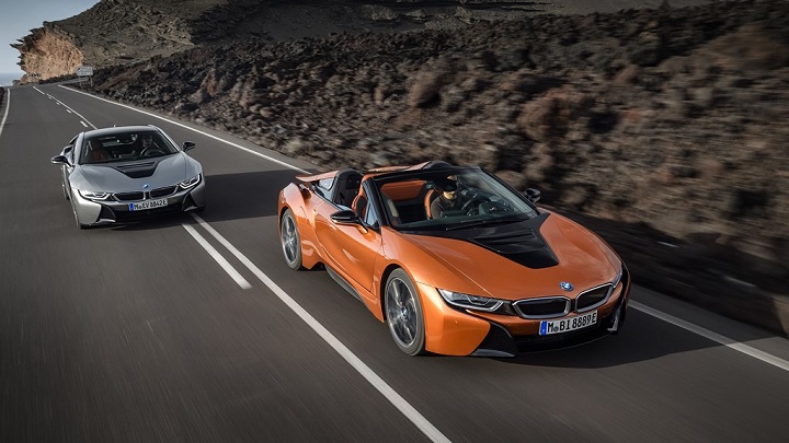 BMW-i8-Coupe-y-Roadster-2018