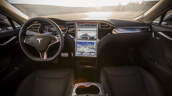 Tesla-Model-S-interior