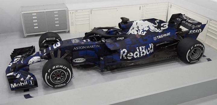 Aston-Martin-Red-Bull-RB14