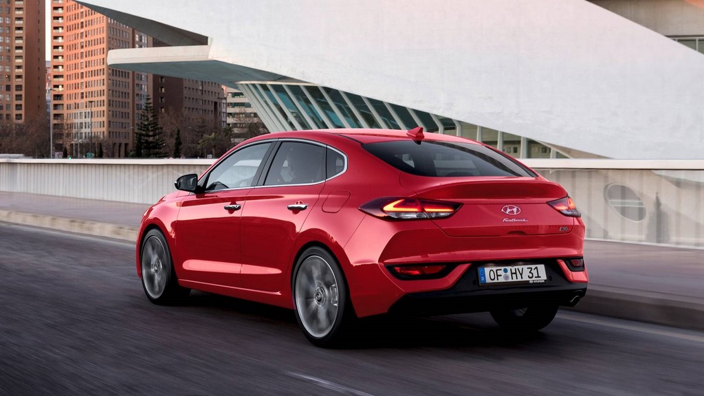 Hyundai-i30-Fastback