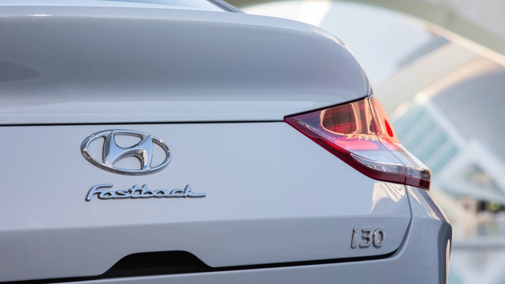 Hyundai-i30-Fastback