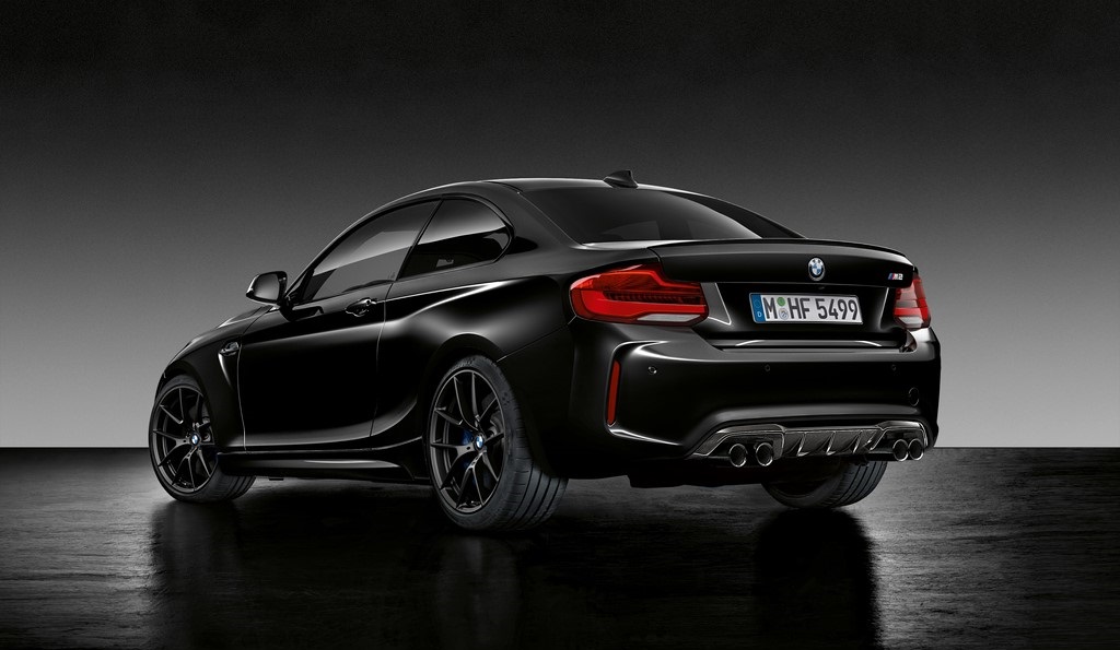 BMW-M2-Coupe-Edition-Black-Shadow