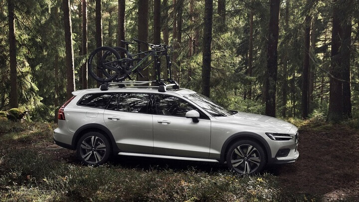 Volvo-V60-Cross-Country-2019