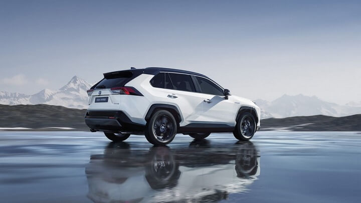 Toyota-RAV4-Hybrid-2019