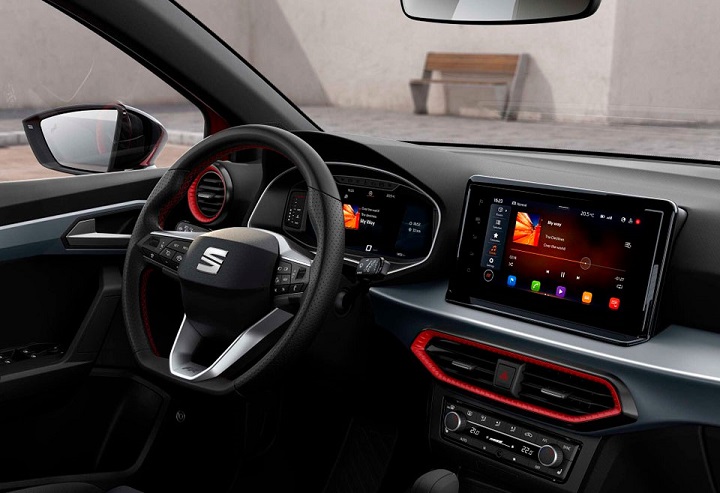 SEAT-Ibiza-interior