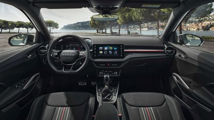 Skoda-Fabia-130-interior