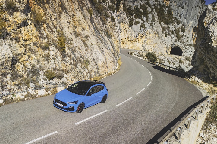 FORD_FOCUS-ST